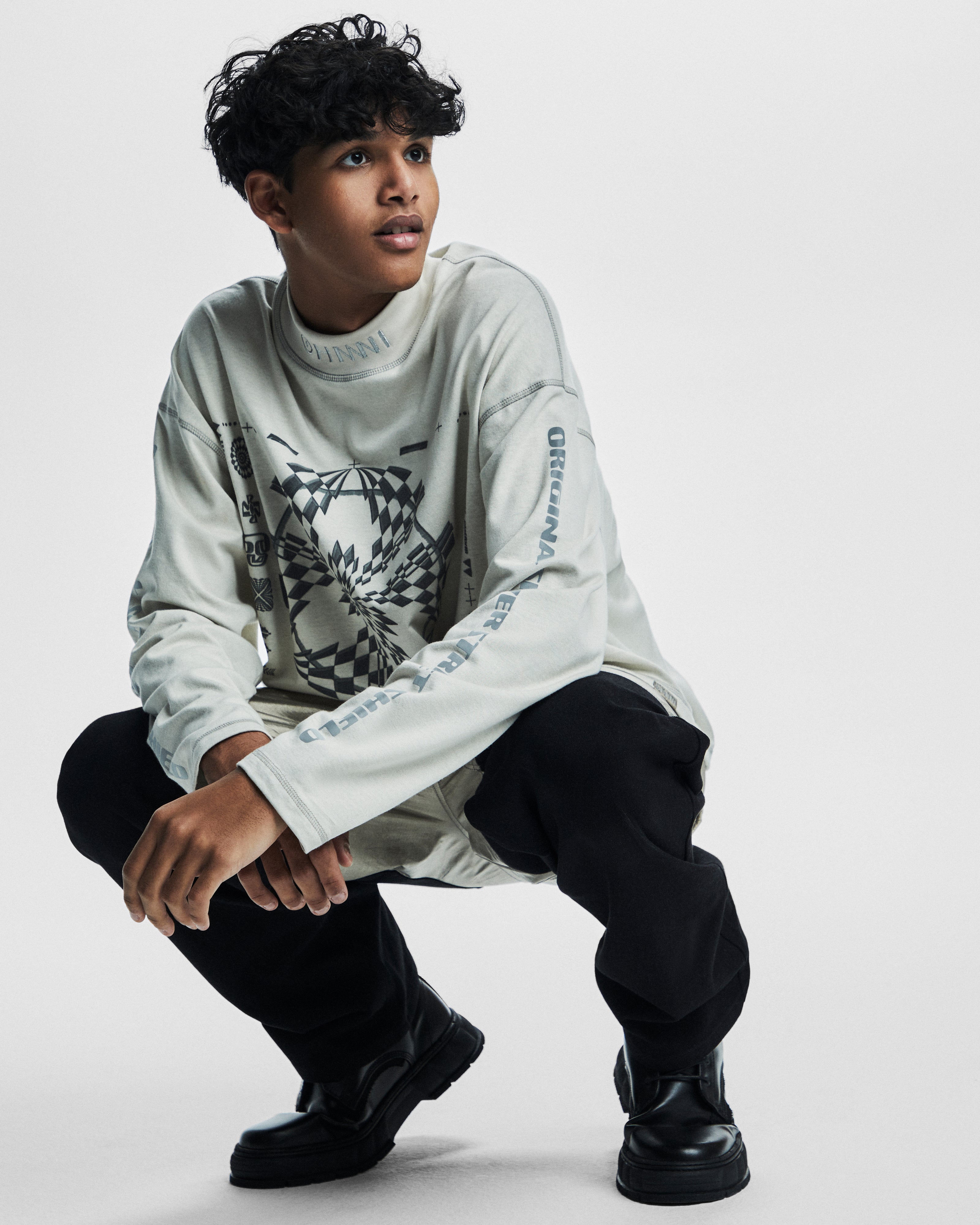 Full Shield Graphic Armour Tee