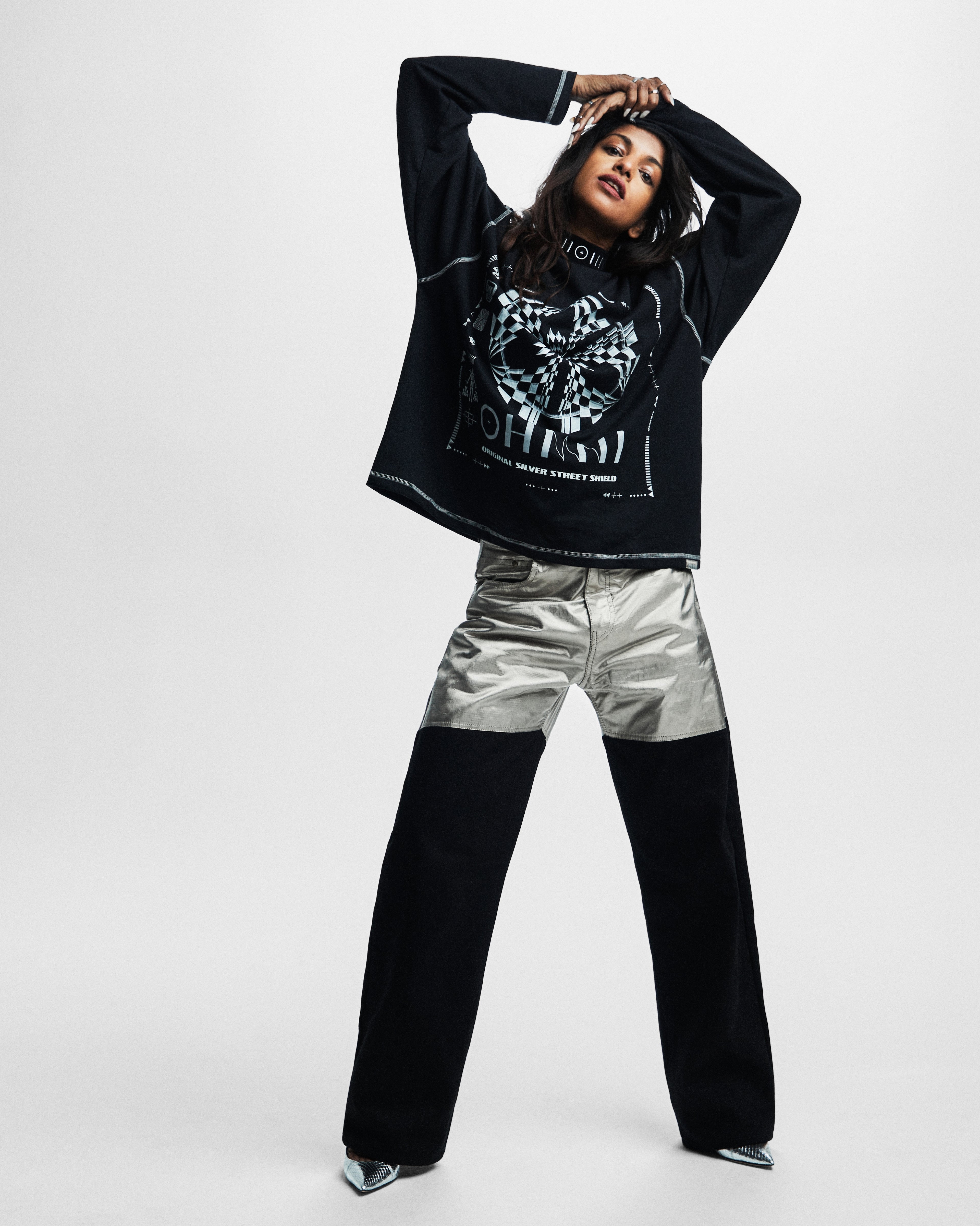 Full Shield Graphic Armour Tee