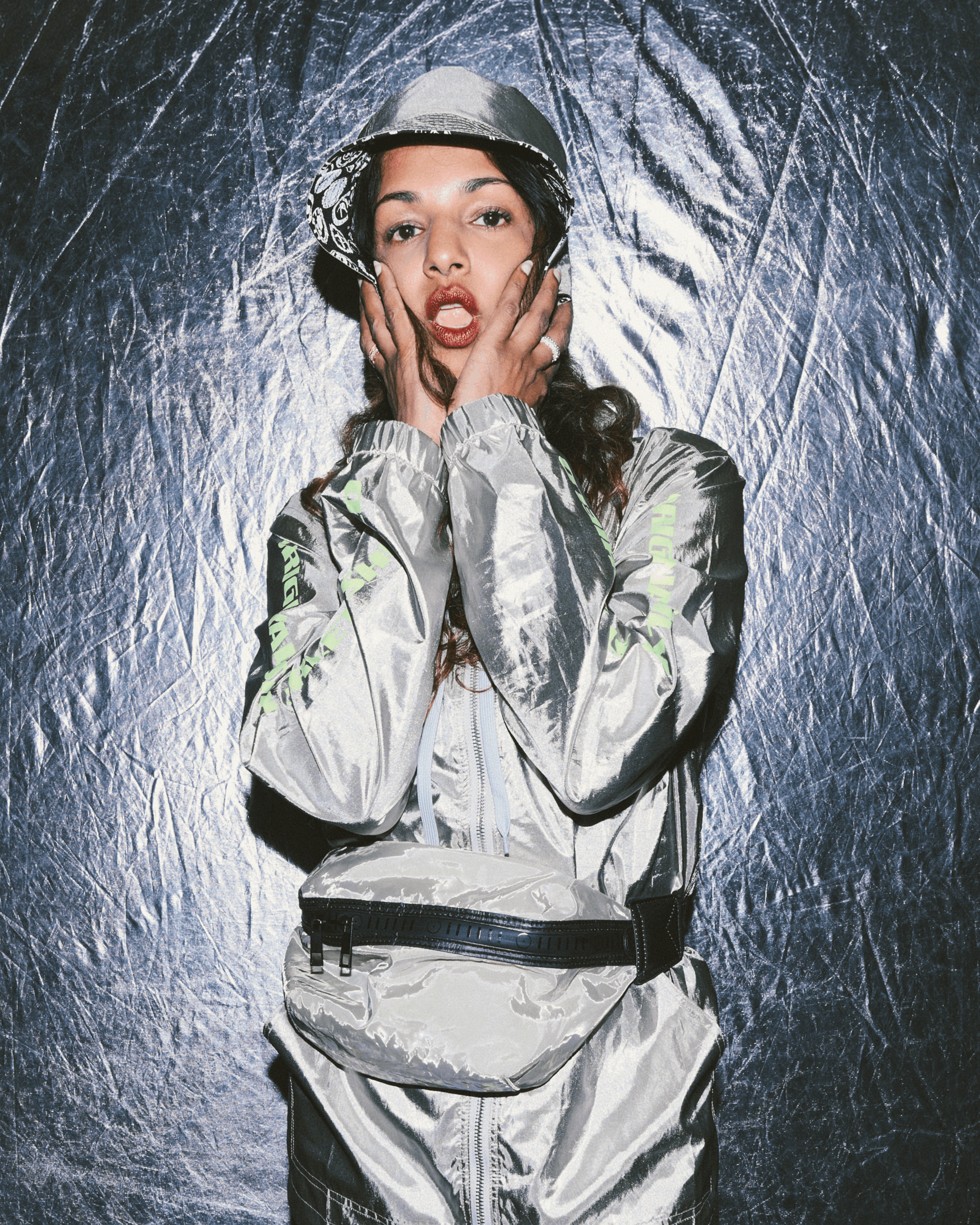 Tin Foil Hat - 7 Seals Black